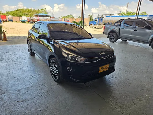 Kia Rio 1.4 Zenith Hb 5 p