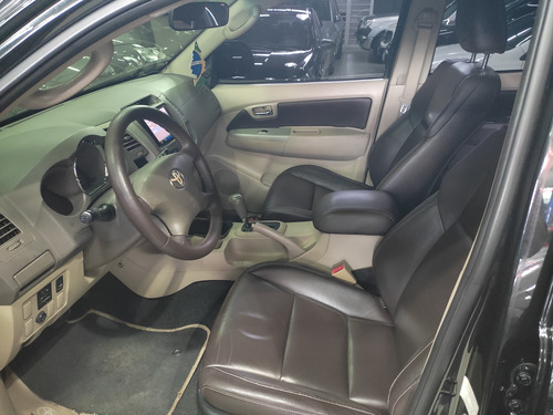 Toyota Hilux 3.0 Srv Cab. Dupla 4x4 Aut. 4p