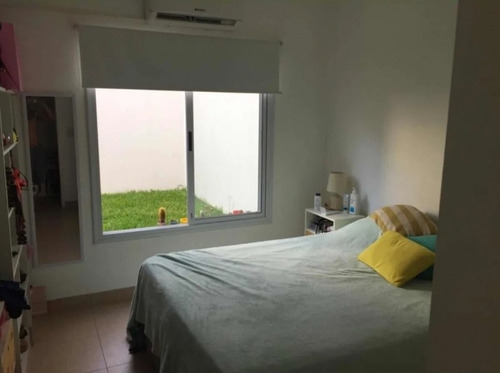Imagen 7 de 11 de Departamento En Venta En Villa Luzuriaga