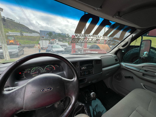 Ford F-350 4x2 Com Munck E Carroceria