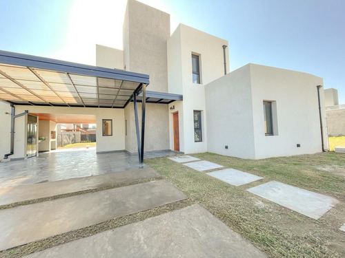Imagen 25 de 26 de Casa 3 Dorm. - Don Mateo - Funes .