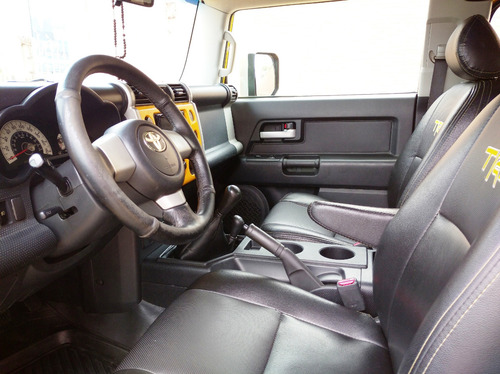 Imagen 9 de 18 de Toyota Fj Cruiser 4x4