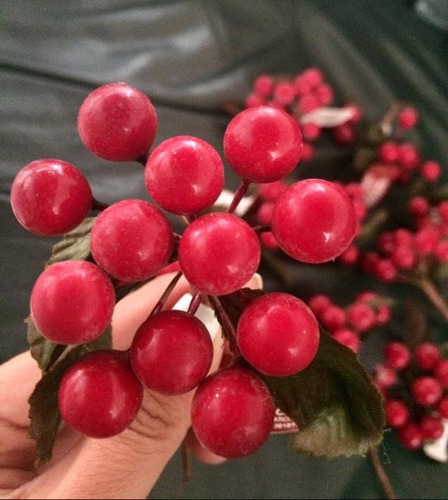 Espectaculares Cerezas Rojas De Adorno Para Arbol De Navidad