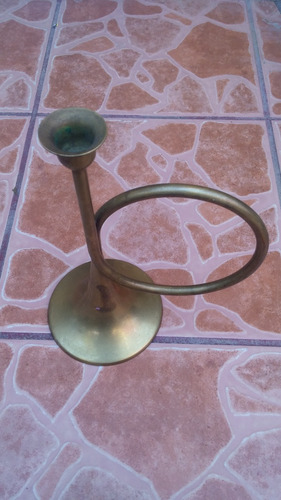 Candelabro De Bronce 26 Cms De Alto!!