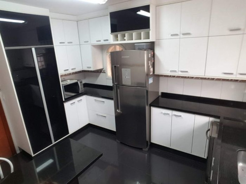 Casa À Venda Na Avenida Miruna, Indianópolis, São Paulo - Sp - Liv-7438