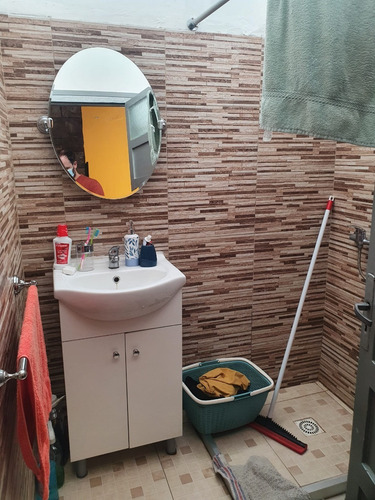 Imagen 4 de 10 de Inmobiliaria Rias Altas Vende 2 Casas En 1 Padrón + Terreno Y Galpón