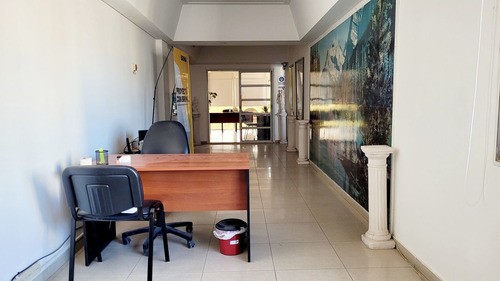 Imagen 6 de 18 de Oficina Centro En Venta Neuquen