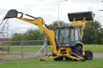 Comprar Retroexcavadora B90 Italiana Okm New Holland 
