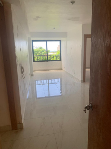 Venta, Edificio De 7 Niveles Ubicado En Gazcue, Santo Domingo