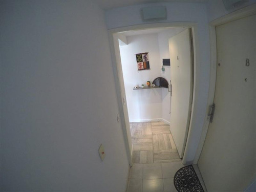 Imagen 5 de 10 de Departamento 2 Amb. Al Frente C/baulera En Saenz Peña