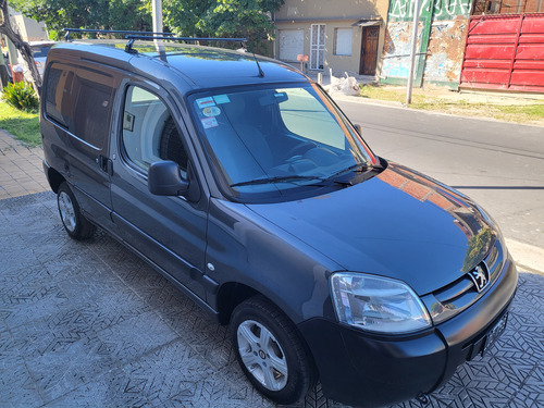 Peugeot Partner 1.4 Furgon Presence Aa