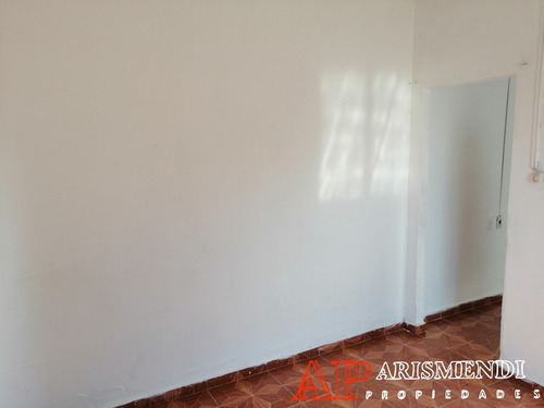 Imagen 8 de 17 de Apartamento 2 Dormitorios En Bella Italia Con Patio!!