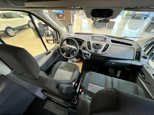 Imagen 14 de 16 de Ford Transit Furgon Medio Techo Elevado 0km
