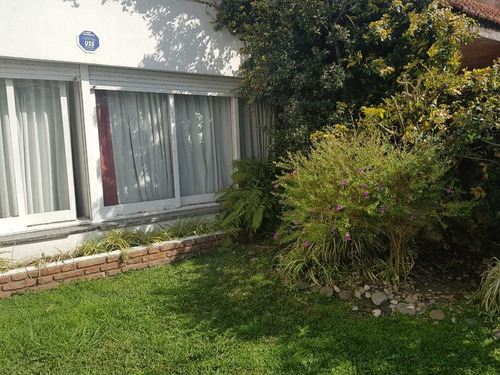 Casa En Venta En El Palomar