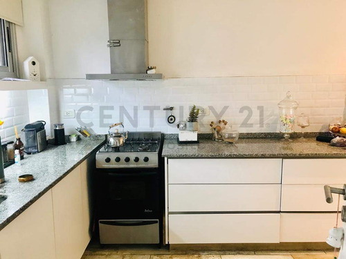 Duplex Dos Dormitorios En Venta - City Bel