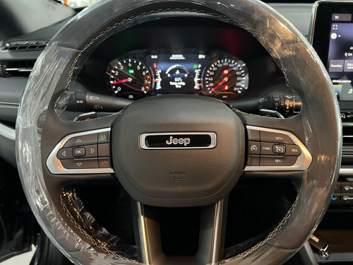 Imagem 14 de 15 de Jeep Compass 1.3 Longitude 80 Anos Turbo Flex Aut. (t270) 5p