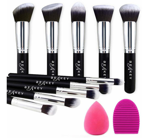 Set De Brochas De Maquillaje Beakey, Esponja Y Limpiador