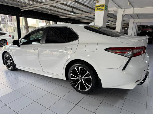 Toyota Camry Se 2018 2.5l