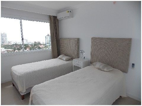 Venta De Apartamento 2 Dormitorios En Playa Mansa