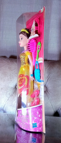 Muñeca Disney Princesas Bella - Be Bold Belle Hasbro 2020