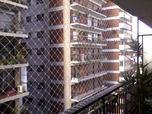 Redes De Protección, Balcones, Ventanas Y Escaleras
