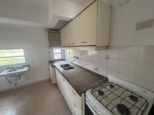 Venta Duplex 2 Dormitorios Cochera Parque Capital Apto Crédito