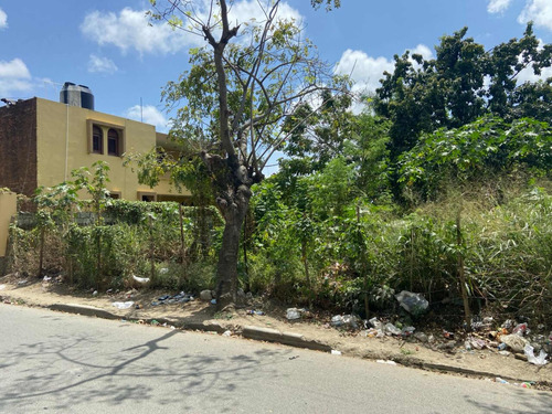 Solar En Venta En Zona Estratégica De Santo Domingo Norte