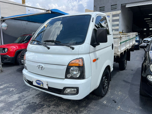 Hyundai HR 2.5 Hd Cab. Curta S/ Carroceria Tci 2p