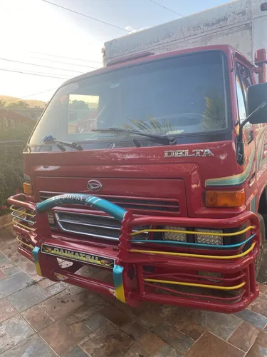 Camión Daihatsu 2010 De Forgon De 14 Pies El Mas Nuevo