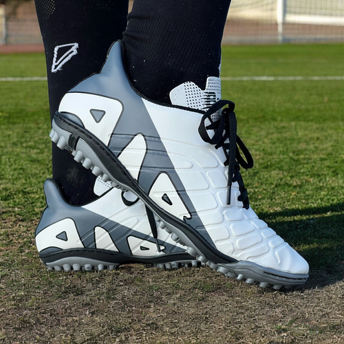 Botines Fútbol 5 Hombre Reforzado Cosido