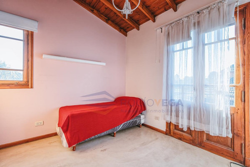 Imagen 15 de 30 de Impecable Casa En Venta En Campos De Álvarez Country Club - Moreno -