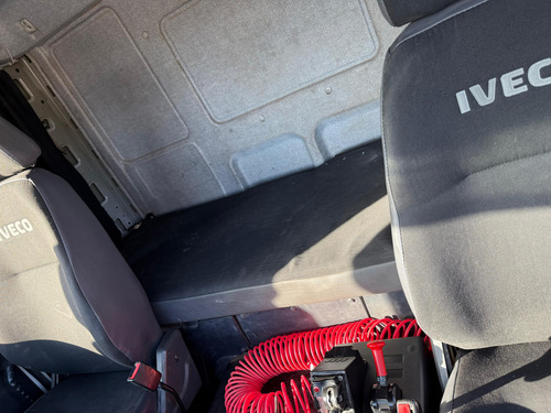Iveco Tector 170 E28 2018 Camion Tractor Rentaltrucks Vial