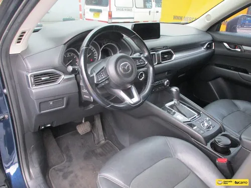Mazda CX-5 TOURING 4X2 2000CC AT AA