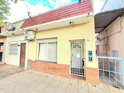 Casa Ph En Venta En Ituzaingo Sur