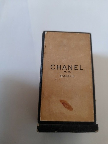 Antigua Caja De Chanel  Paris N°207