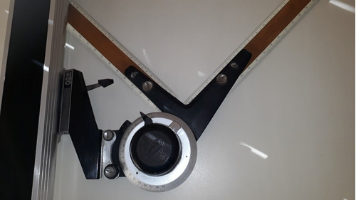 Imagen 5 de 10 de Tecnigrafo Mautren Mec,con Tablero Y Base . Uto A Contrapeso