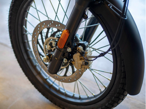Imagen 7 de 25 de Royal Enfield Himalayan Rock Red