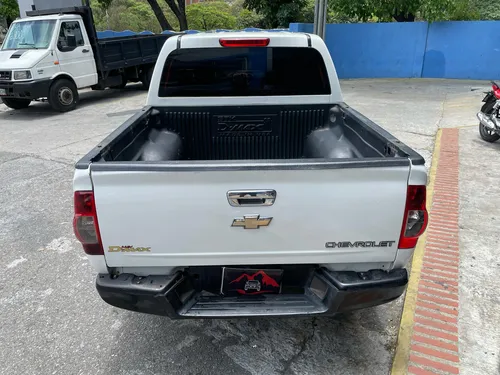 Chevrolet Luv Dmax
