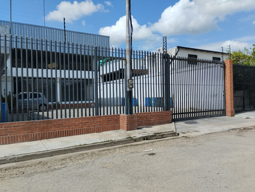 Galpón En Venta En Guacara. Zona Industrial La Floresta.