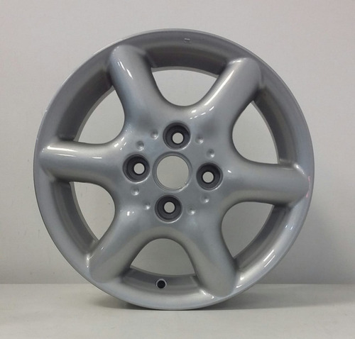Imagen 3 de 5 de Llanta Rover R14 200 Aleacion