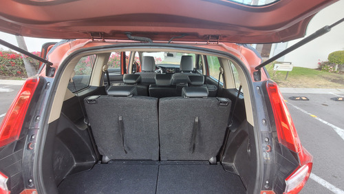 Suzuki Ertiga 2023 Xl7 Glx Aut 7 Pasajeros Familiar