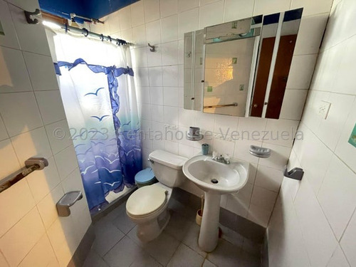 Townhouse En Chichiriviche, Ciudad Flamingo, Codg Mas 24-8226