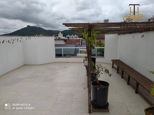 Imagem 4 de 19 de Sobrado Triplex Com 4 Suítes E 3 Vagas De Garagem À Venda, Com 246 M² Por R$ 1.500.000 - Centro - Balneário Camboriú/sc! - So0054