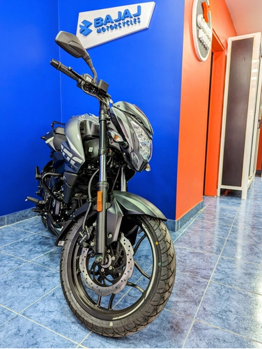 Imagen 12 de 16 de Bajaj Rouser Ns 200