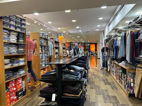 Alquiler De Local Comercial En El Ccct Cl Mls 25-22294