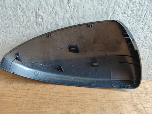 Carcasa De Espejo Kia Forte 2019 - 2024 Izquierda S/luz Gris Oscuro (Usado)