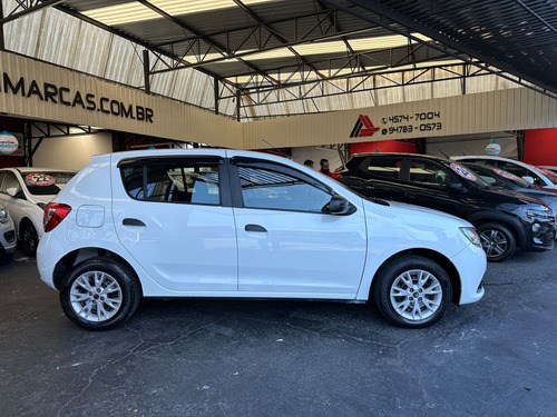 Renault Sandero 1.0 AUTHENTIQUE 16V FLEX 4P MANUAL