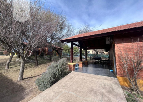 Casa En Venta, Perfecta Ubicación, Merlo, S. L.