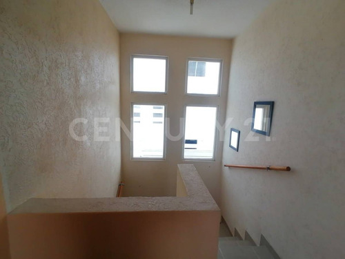 Casa En Venta Hacienda San Camilo, Pedro Escobedo, Querétaro.