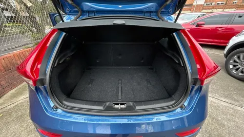 Volvo V40 T4 DRIVE-E R DESIGN HB SEC 2,0